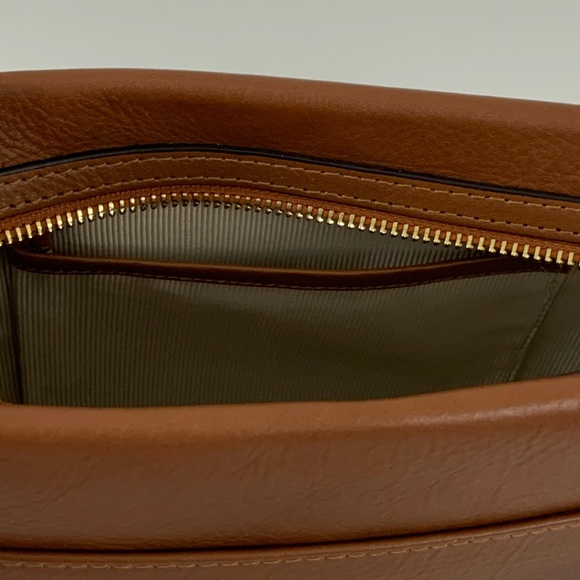 Radley London Zip Top Leather Crossbody Bag - Picture 11 of 14